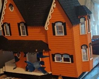Dollhouse and furnishings