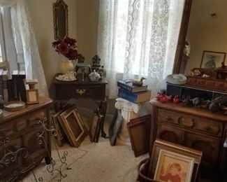 Two Country French night stands, mirror