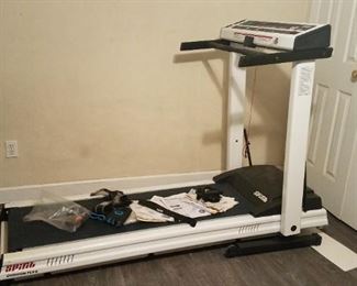 Spirit treadmi