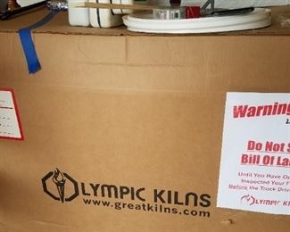 Olympic KILN.  NEW IN CRATE. 
BEING OFFERED AT $1000. Firm
Cost $1800