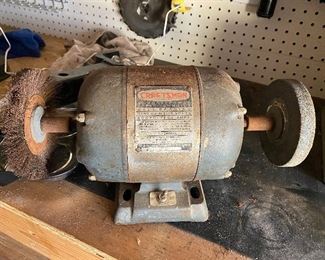 Bench grinder