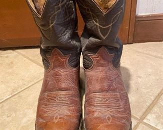 Men's Tony Lama cowboy boots