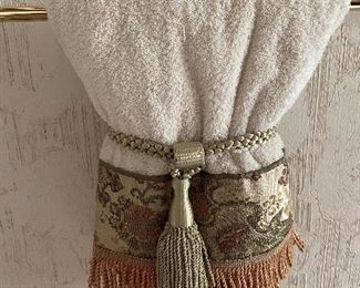 Fancy fringe hand towel