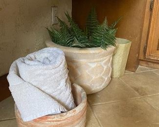 Stone baskets