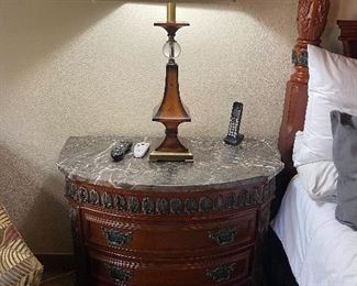 Marble top 3 drawer bedside table
*we have two