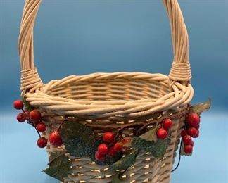Holly basket