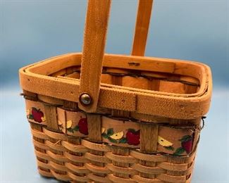 Fruit basket