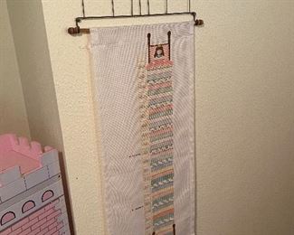 Cloth hanging height chart