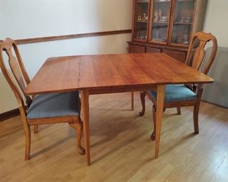 1960s Walter of Wabash drop leaf, 2 chairs and 1 extra leaf
