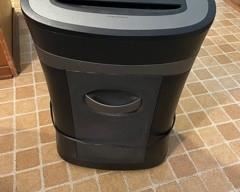 10 Sheet Paper Shredder on Wheels