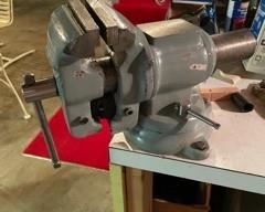 Table Mount Vise