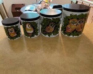 Vintage Owl Nesting Kitchen Counter Canisters Metal Tin Wood Lid Set of 4 1960s