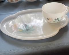 Vintage 1950s Patio Snack Set Federal Glass Co 8 pieces Atomic Flower Milk Glass 