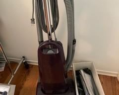 Simplicity 7 Series Vacuum