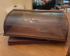 Glass and Wood Showcase Includes Lock and Keys