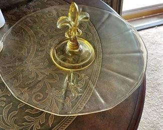 Vintage yellow handled truffle plate