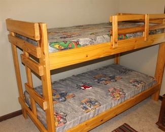 Another view of the bunk beds