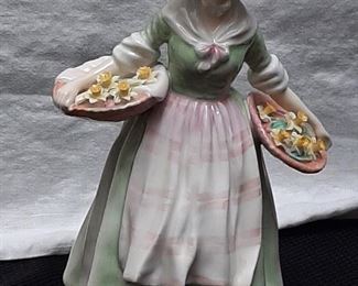 005 DaffyDown Dilly by Royal Doulton