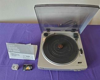 Aiwa PXE860U Turntable