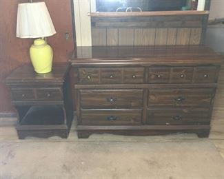 Bureau and Nightstand Set with Lamp