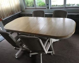 Dining Room Table with 4 Chairs