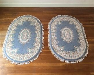 Small Oval Rug Pair