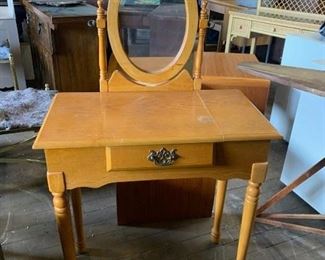 vintage dressing table