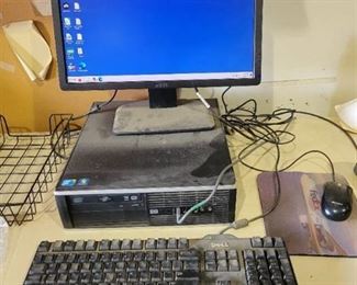 HP Computer With Monitor, Mouse, Printer