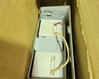 Simkar 96in L Industrial Light