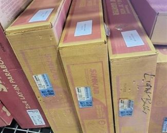 (5) Simkar 48in L x 20in Wide Industrial Bay Lighter