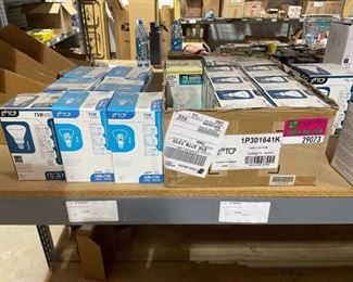 assorted flood light bulbs