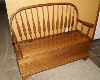 Oak Entry Bench with storage area unde lid