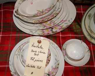 Noritake Hand Painted 92Pcs Bone China