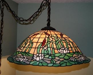 Tiffany Style Hanging Lamp