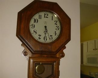 Howard Miller Regulator Clock