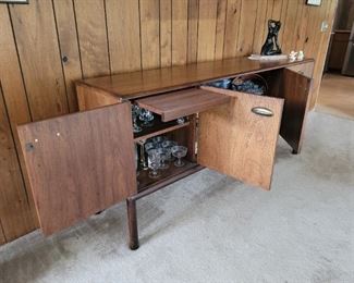 SameDillingham credenza 