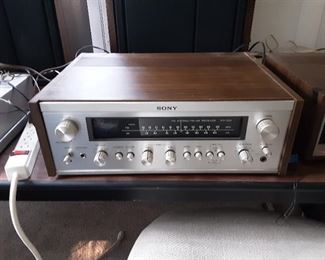 Vintage receivers  Vintage speakers 