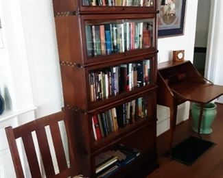 Lawyer bookcase 5 stack in great condition 