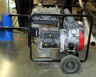 Dayton 10,000 Watt Professional Duty Generator, Model 3LW64, With New Battery