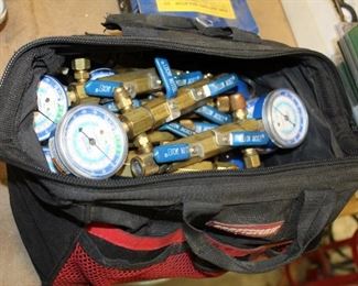 Yellow Jacket Evacuation Manifolds, Approx Qty 15