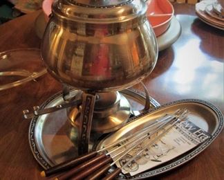 Fondue Pot