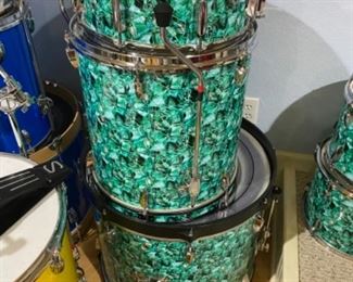 #1 -  $750 Custom drums kits by Rimshots (5pcs) Green Ice crystal 22K - 16T - 13T - 12T - 14S (matching)