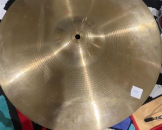105 - $75 Zildjian 18" Ride/Crash cymbal 