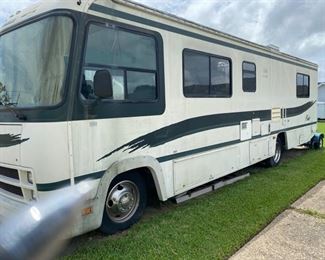 1995 RV Fleetwood Flaire, Body MH,  32' L Owner is been remodling, been updated inside with new electric, new 2 AC units (one in Bed one in Living room, new cabinets, new floors to be installed, new sink, brand new microwave. Just need some fresh gas. Wasn't run for a year. SILENT BIDS ONLY =