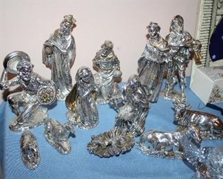 Laminate Argento nativity set