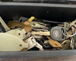 Assorted Car Keys