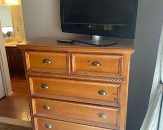 Rivers Edge Dresser And Phillips Tv