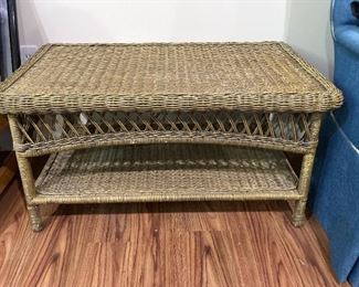 Wicker bench