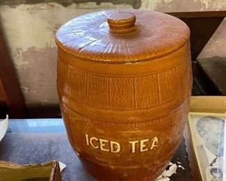 Watt Pottery Tea Dispenser