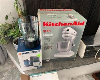 Small kitchen appliances.  Some brand new.